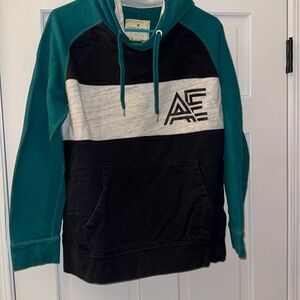 American Eagle Sweatshirt/Hoodie Medium